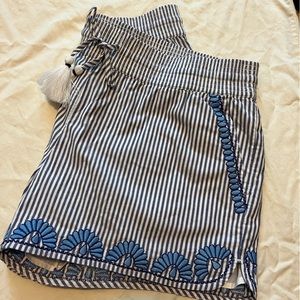 Vineyard Vines shorts